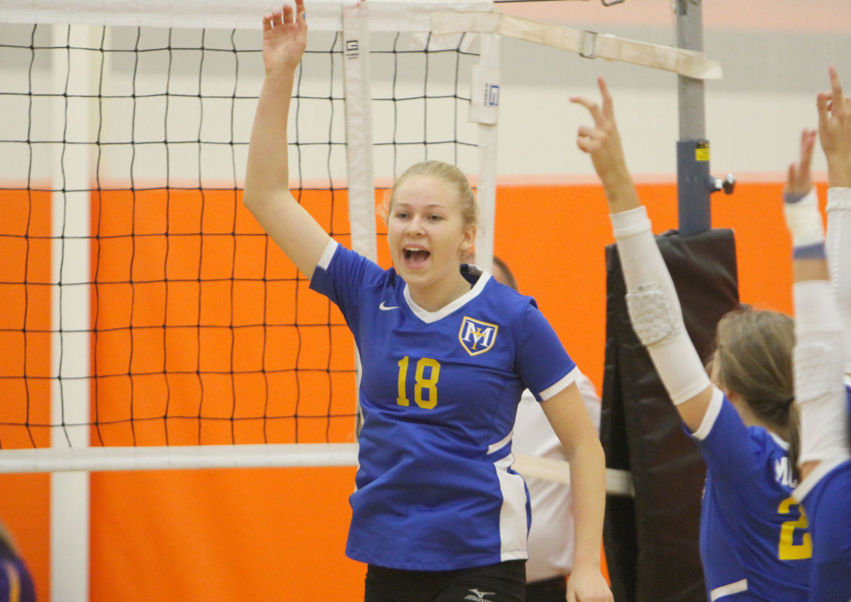 Bloomer volleyball invitational 10-2-21